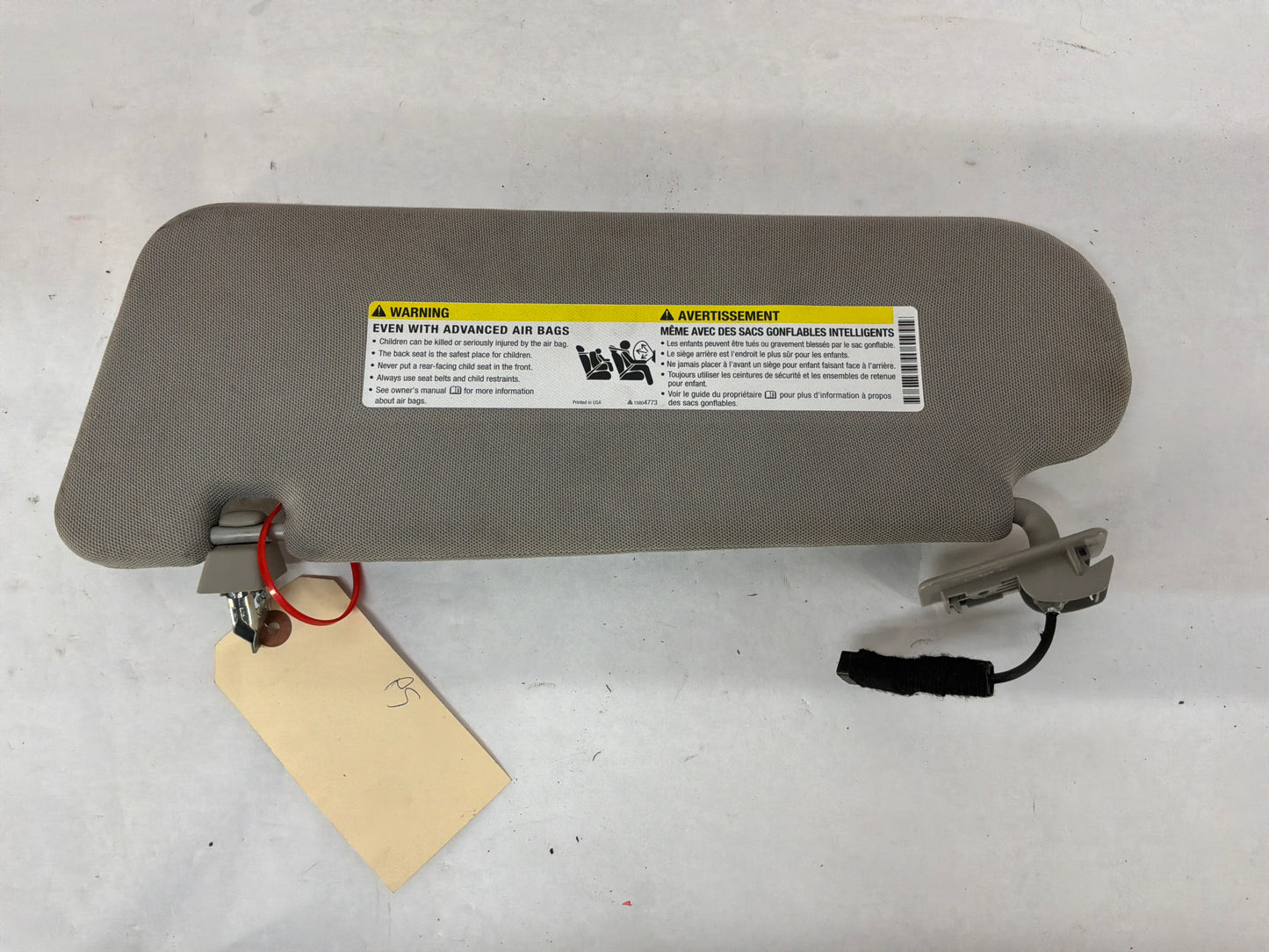 2017 Chevy SS Sedan RH & LH Sunvisors Sun Visors w/ Clips OEM