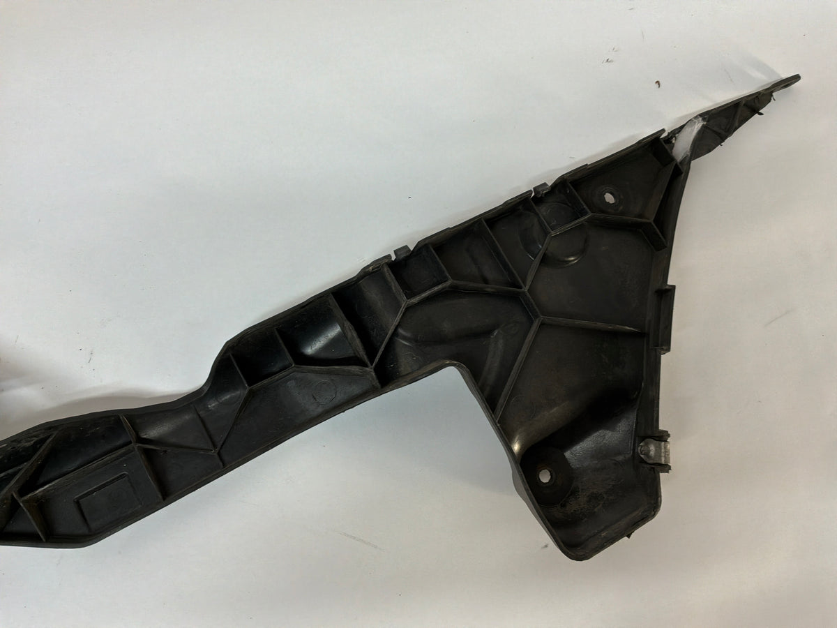 2013 Chevy Camaro ZL1 RH& LH Rear Bumper Brackets w/ Bumper Upper Support Bracket OEM