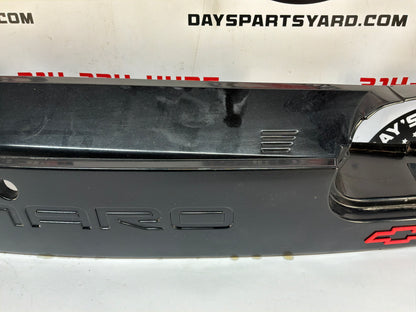 2002 Chevy Camaro Z28 Berger Taillight Tail Light Finish Panel Trim OEM