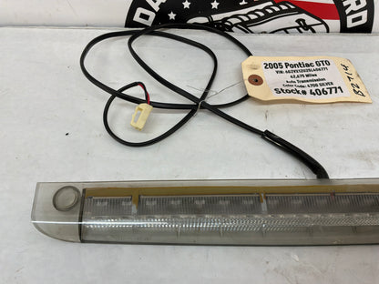 2006 Pontiac GTO Spoiler Wing 3rd Brake High Mount Light Lamp OEM