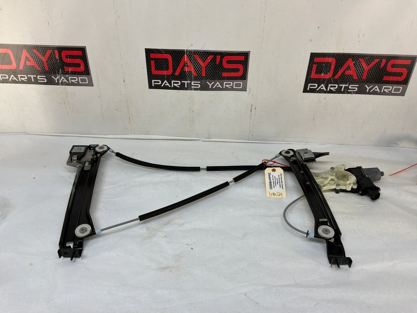 2013 Chevy Camaro RH Passenger Front Window Regulator Motor OEM