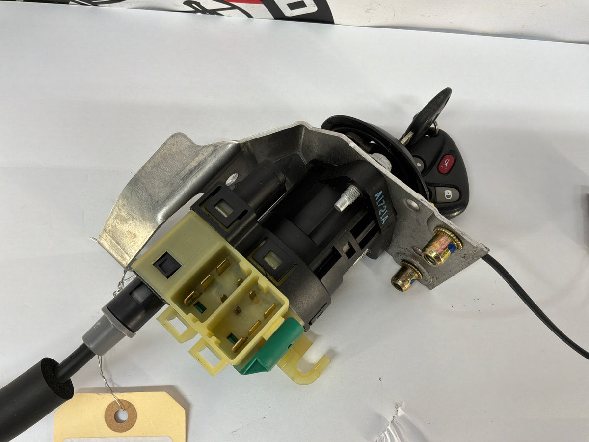 2002 Chevy C5 Corvette Convertible Ignition Switch w/ Key OEM