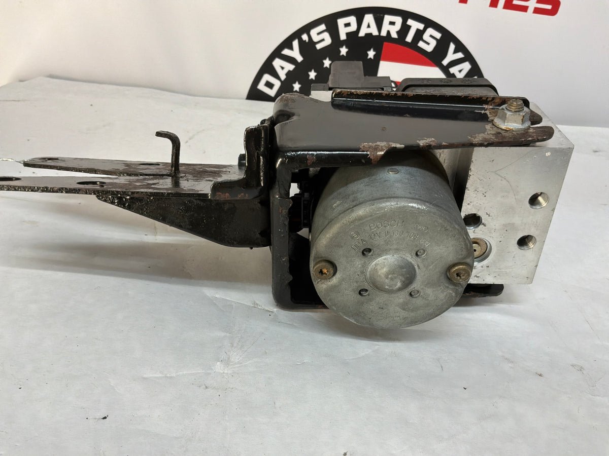 2002 Pontiac Firebird Trans Am WS6 ABS Anti Lock Brake Pump Control Module OEM