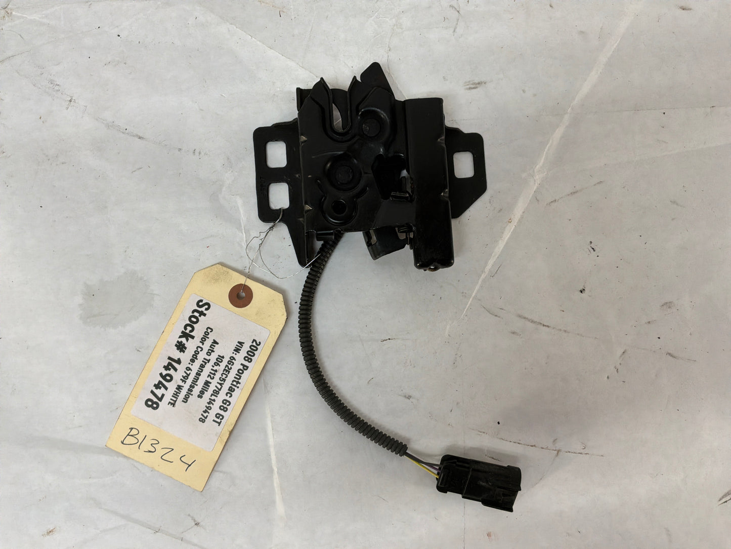 2009 Pontiac G8 GT Hood Latch Assembly OEM