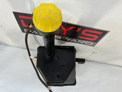 Windshield wiper bottle - Day's Parts Yard