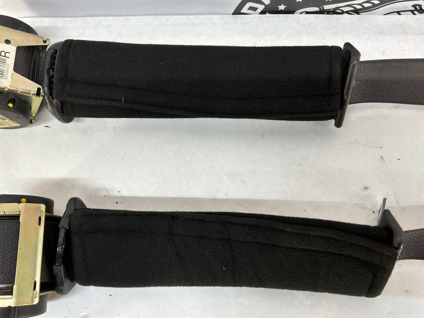20065 GTO LH & RH Front Seat Belts Retractors OEM