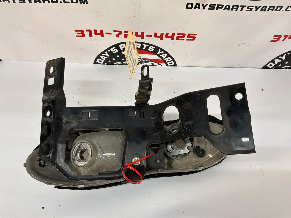 2002 Chevy Camaro Z28 RH Passenger Headlight Head Light Lamp OEM
