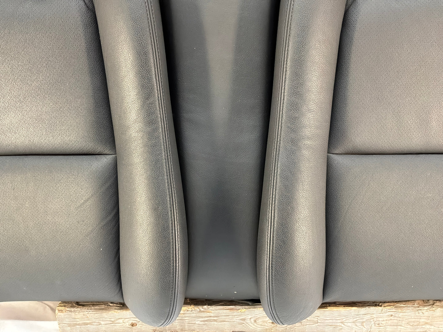 2005 Pontiac GTO Black Leather Front and Rear Seats Set OEM