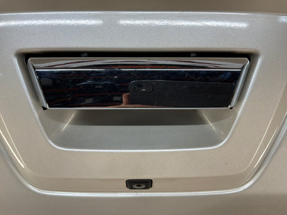 2012 Chevy Avalanche  Tailgate Tail Gate OEM