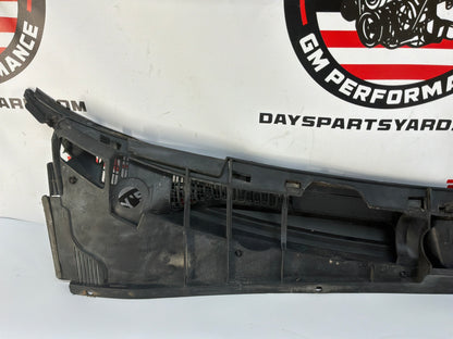 2006 Pontiac GTO Complete Windshield Wiper Cowl Assembly OEM