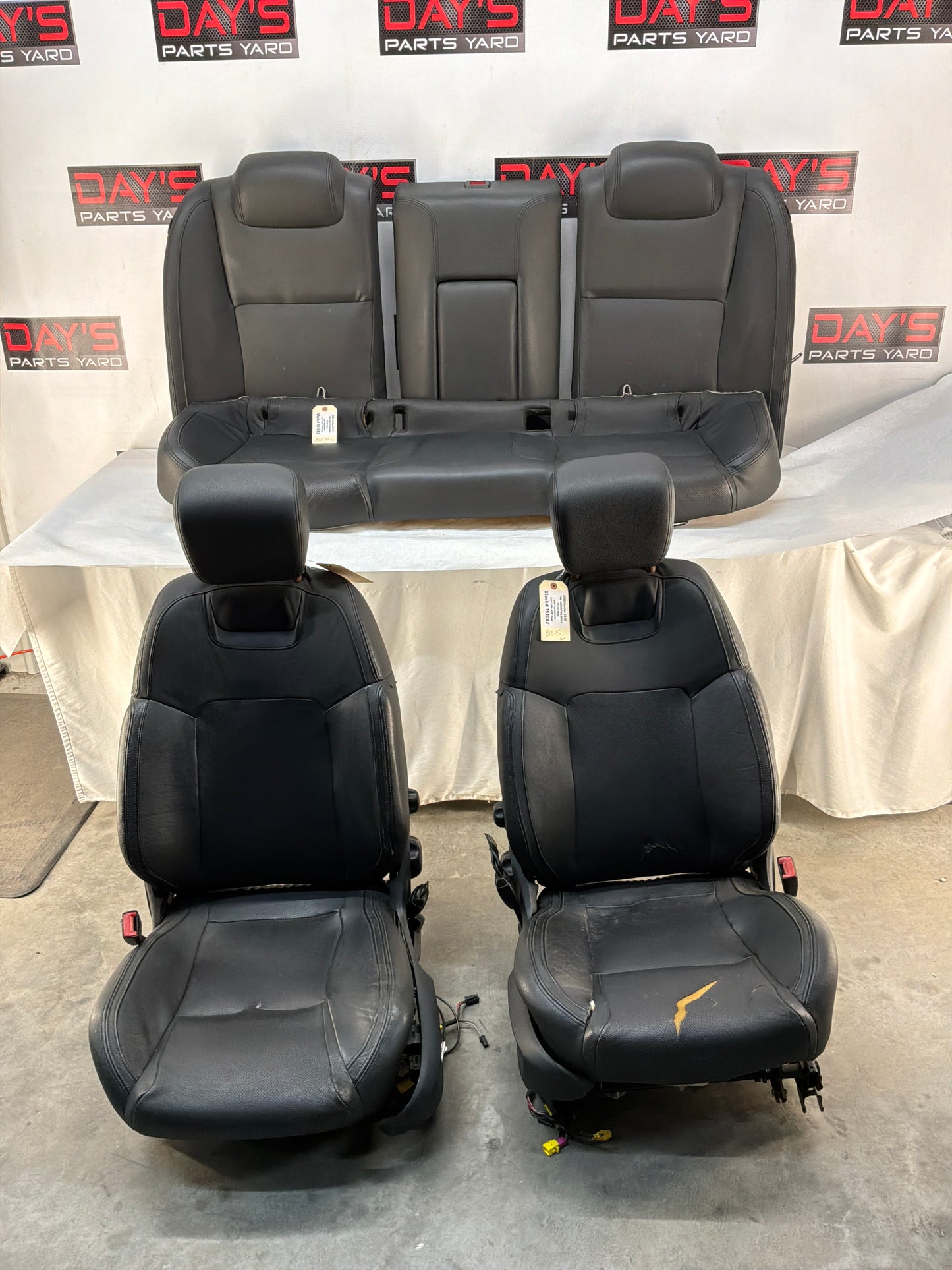 2008 Pontiac G8 GT Seats Fronts and Rears Black Leather OEM