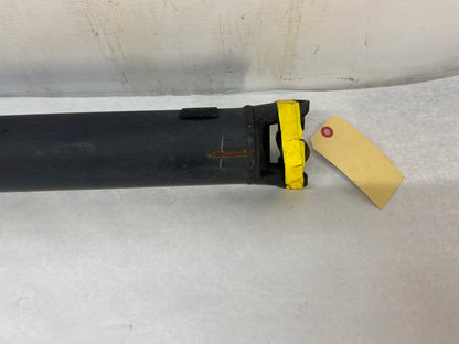 2012 Chevy Avalanche Rear Drive Prop Shaft Driveshaft Assembly OEM