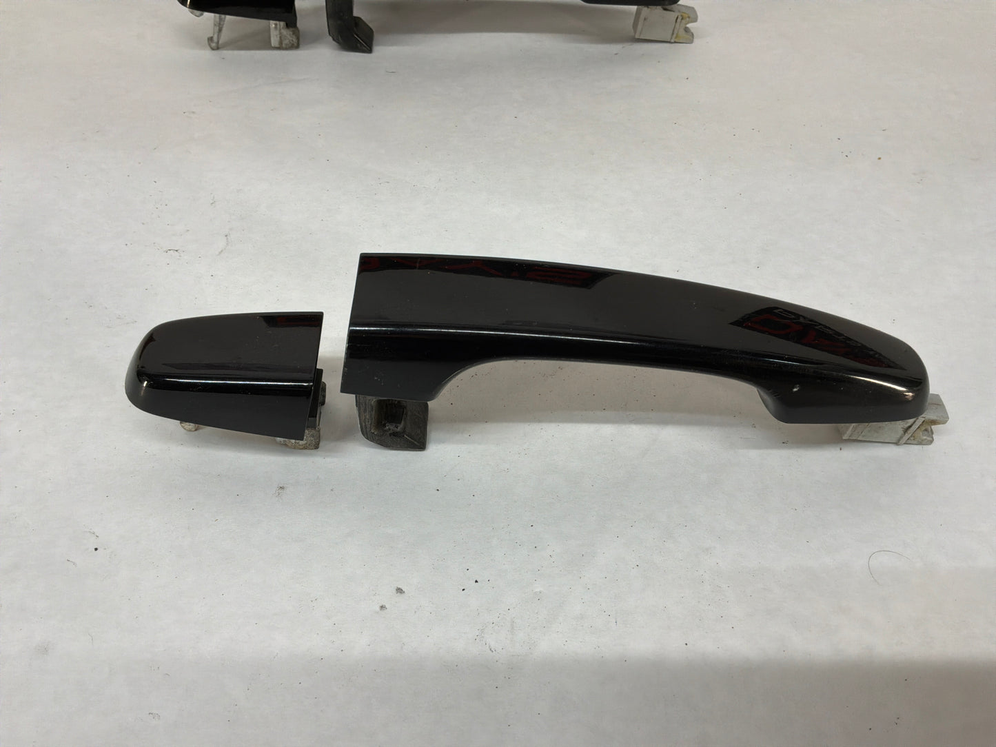 Exterior door handle set - Day's Parts Yard