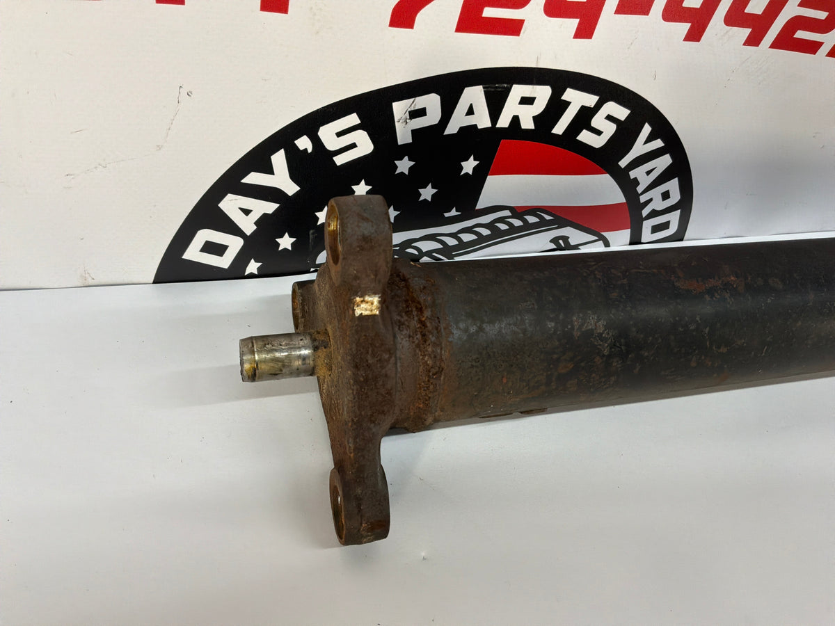 2006 Pontiac GTO Drive Propeller Shaft Driveshaft OEM