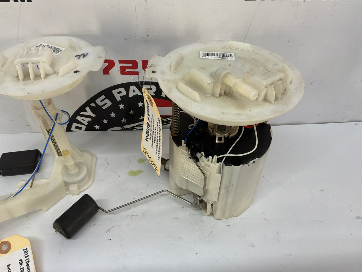 2013 Chevy Camaro ZL1 Fuel Gas Pump Level Transfer Sending Unit Assembly OEM