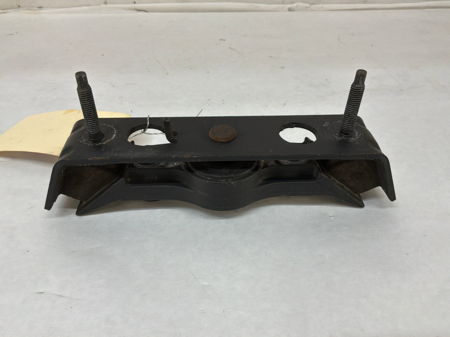 2015 Chevy SS Sedan Automatic Transmission Crossmember Mount Bracket OEM