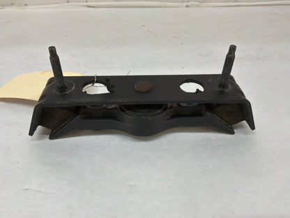 2015 Chevy SS Sedan Automatic Transmission Crossmember Mount Bracket OEM