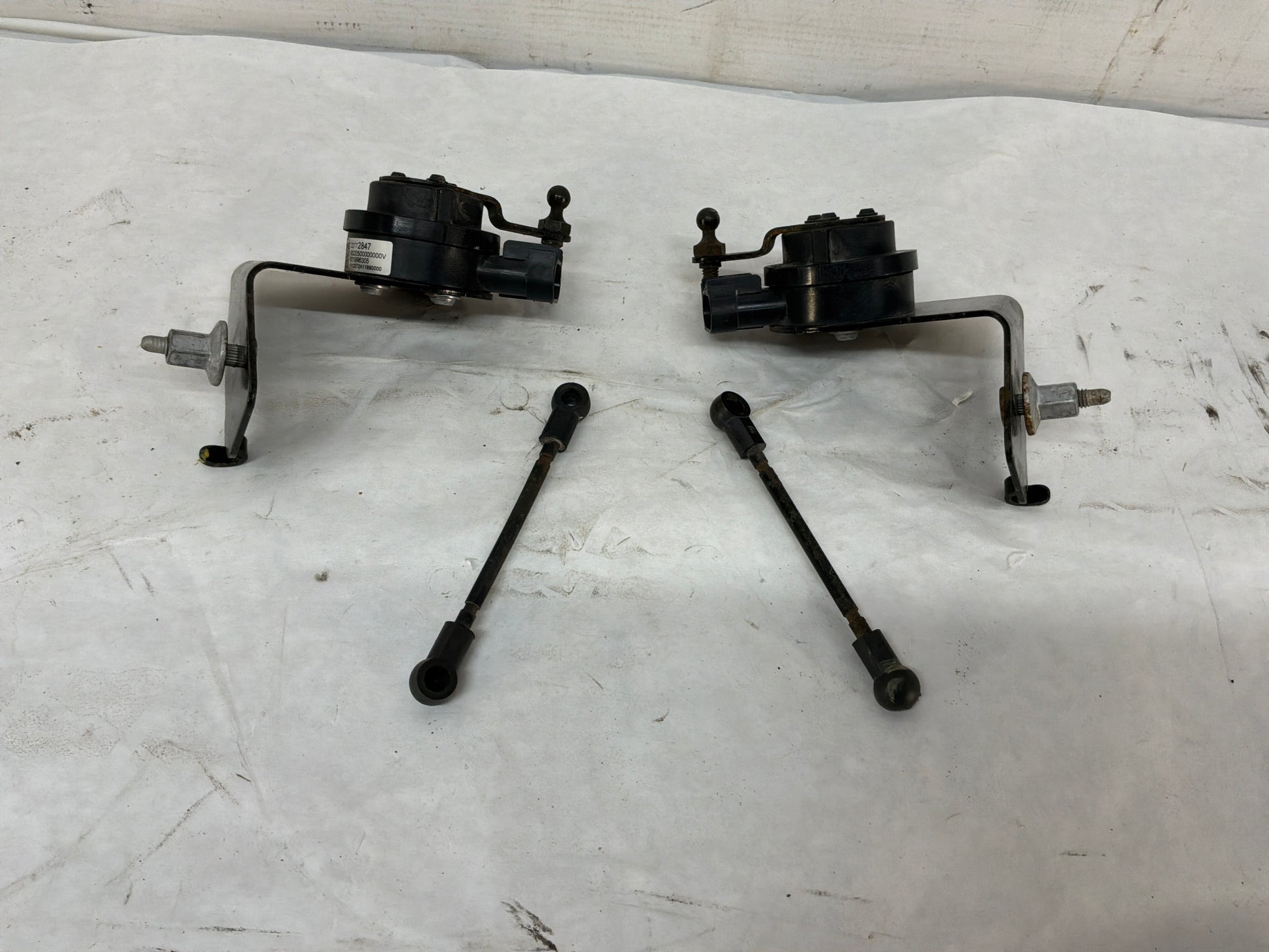 Rear ride height sensor - Day's Parts Yard