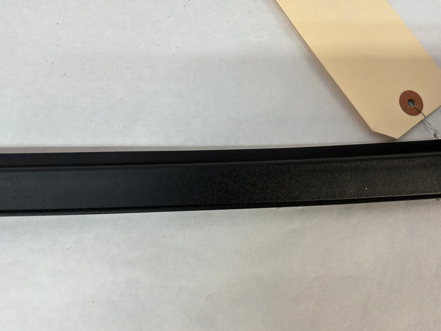 2014-2017 Chevy SS Sedan RH & LH Windshield Molding Trim NEW OEM