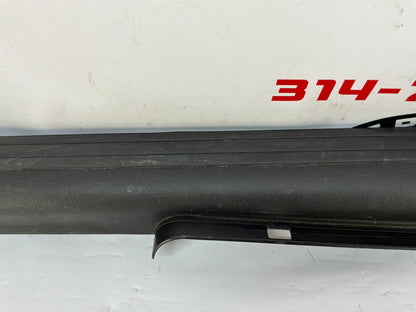 2006 Pontiac GTO RH Passenger Interior Sill Carpet Retainer Trim Cover Panel OEM