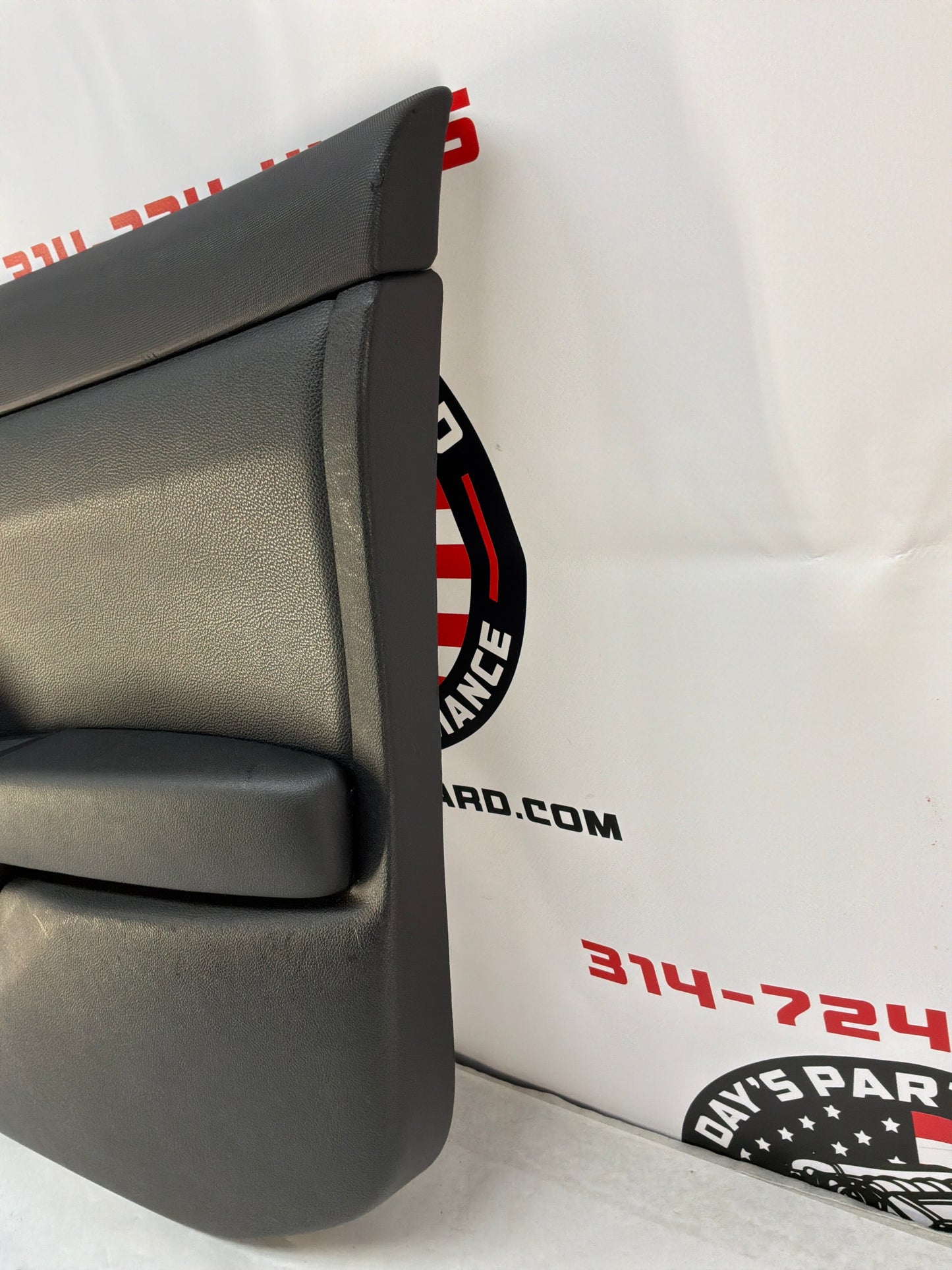 2011 Chevy Caprice PPV RH Passenger Front Interior Door Panel OEM