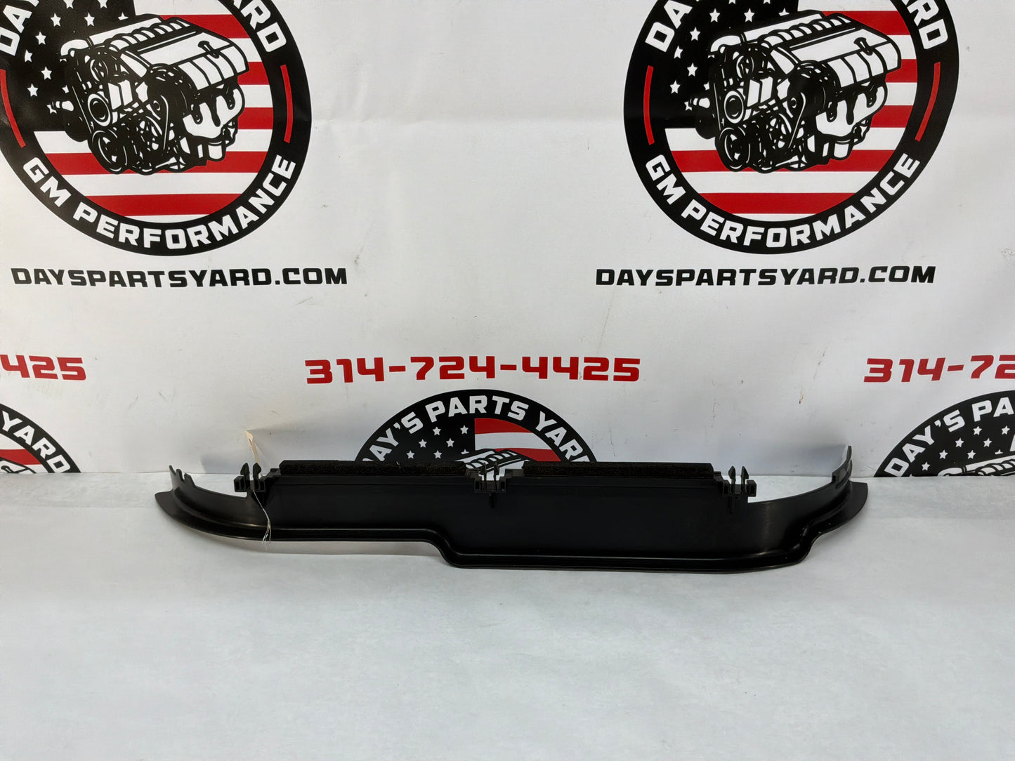 2014 Chevy Camaro SS Radiator Fan Support Baffle Shield OEM