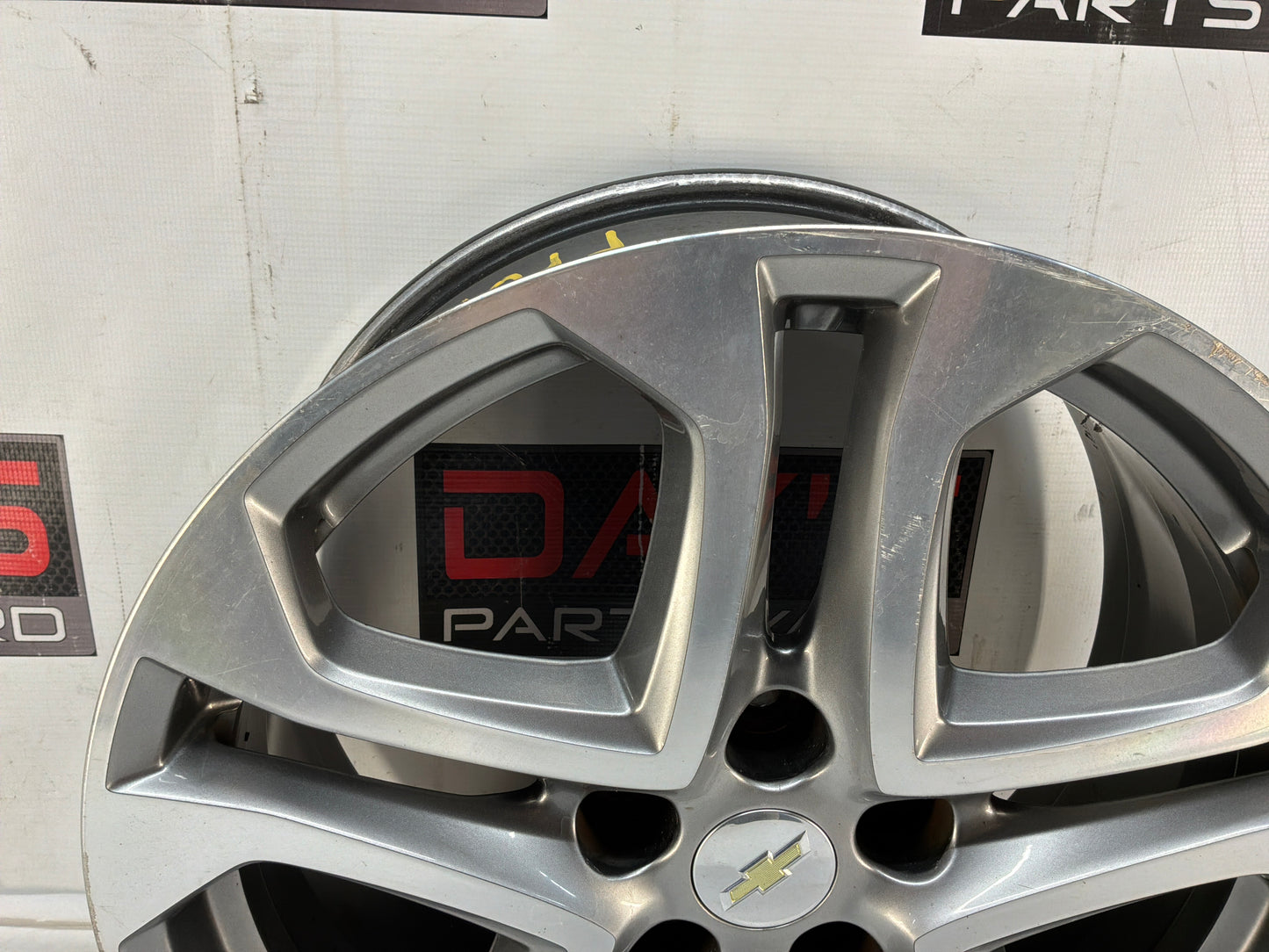 2017 Chevy SS Sedan Factory OEM Front Wheel 19x8.5 OEM