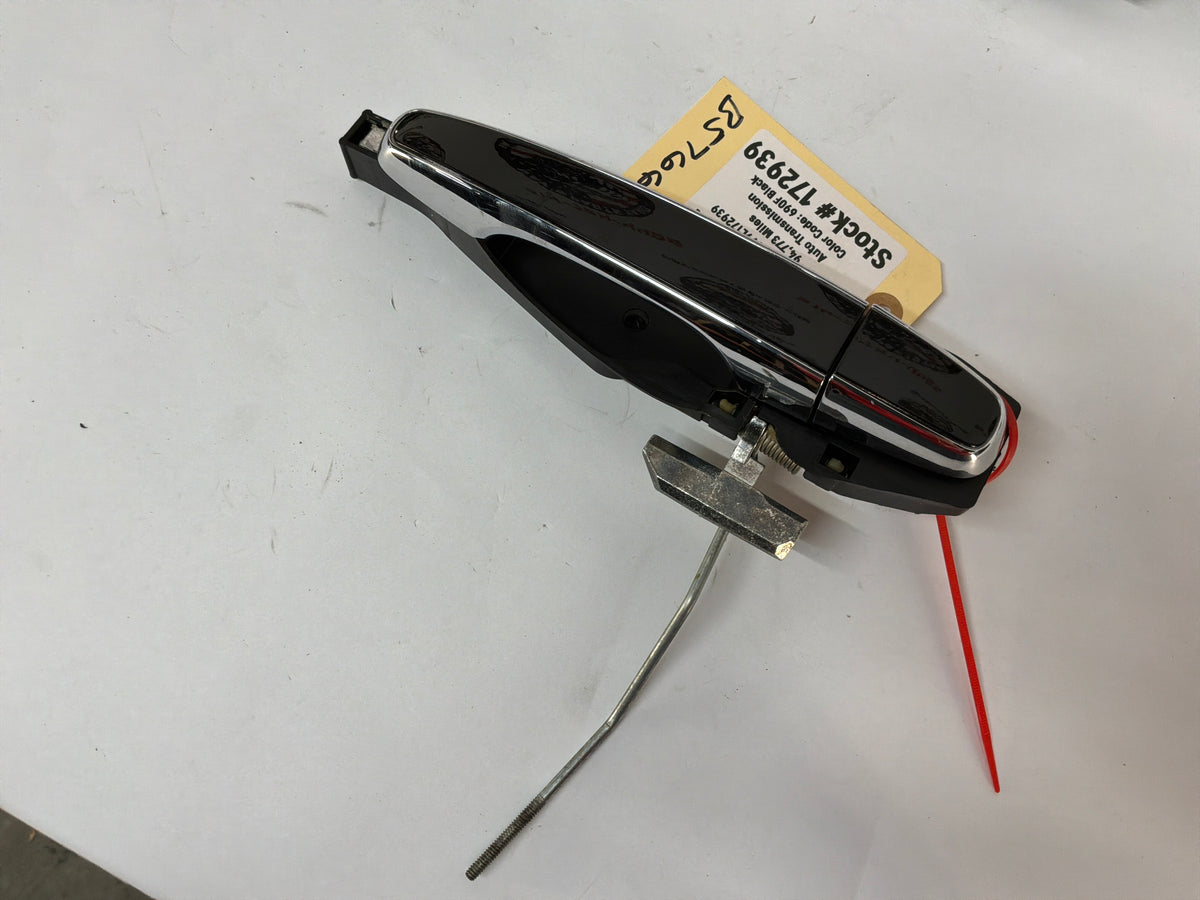 2009 Pontiac G8 GT Exterior Door Handles Set Black OEM - Day's Parts Yard