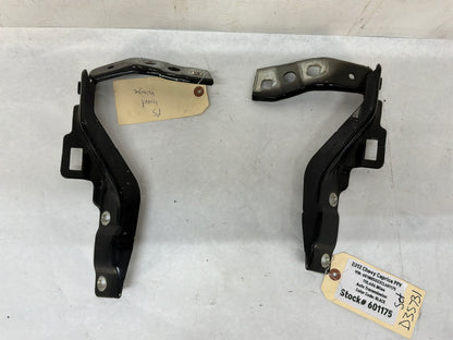 Hood hinges - Day's Parts Yard