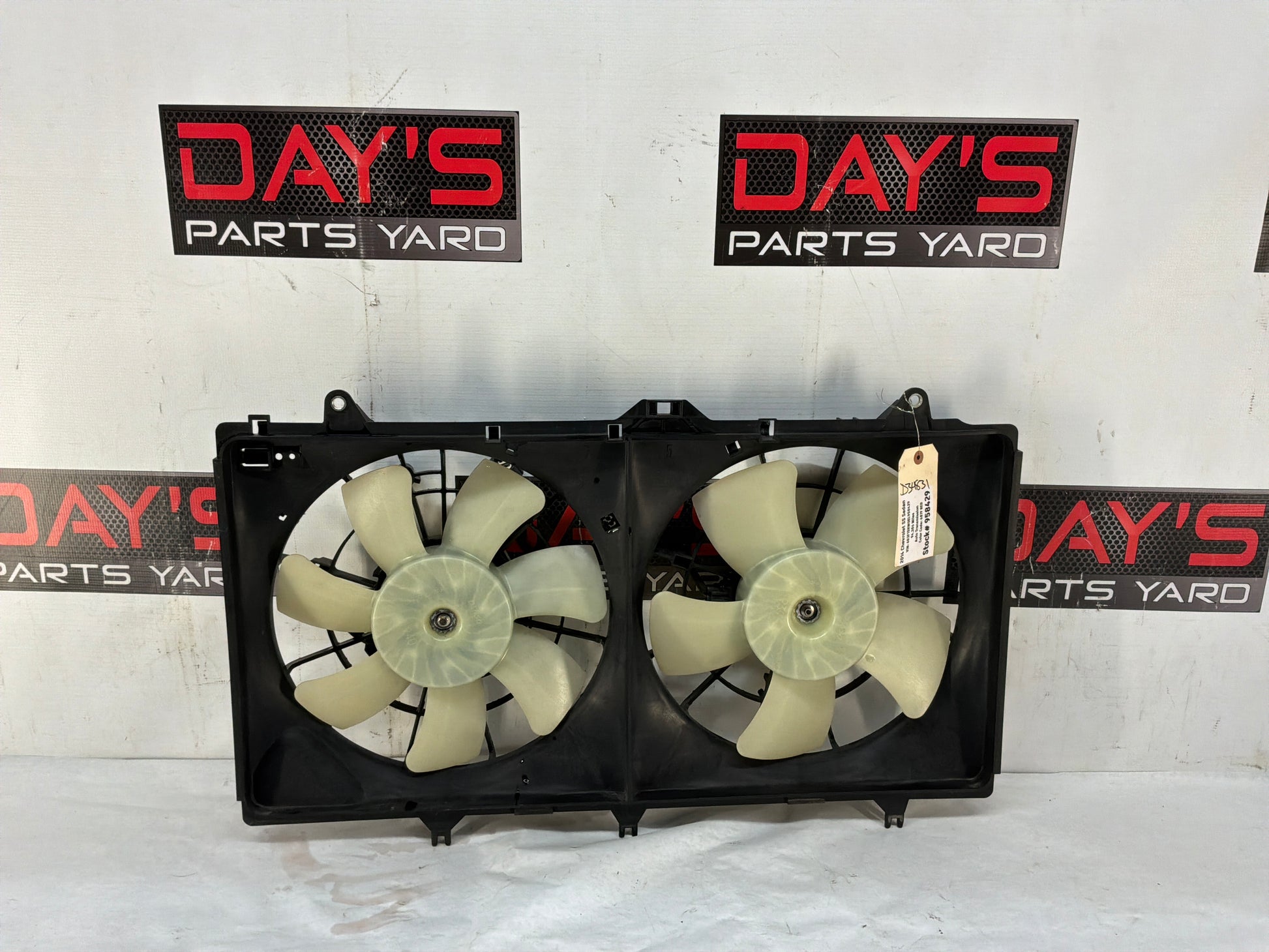 Radiator fan - Day's Parts Yard