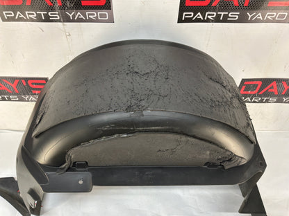 Rh rear wheel liner - Day's Parts Yard