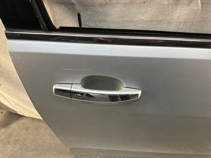 2017 Chevrolet SS Sedan RH Passenger Front Exterior Door Silver OEM