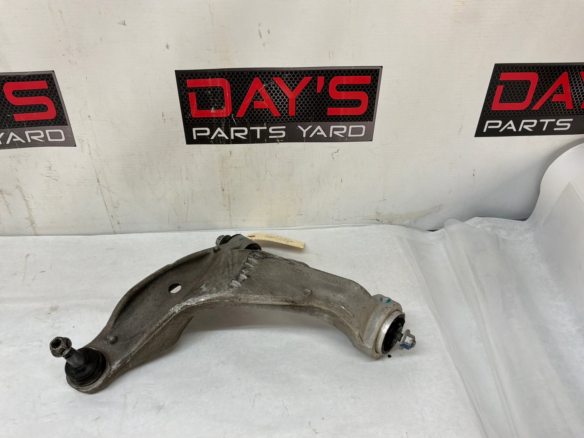 Lower control arm - Day's Parts Yard