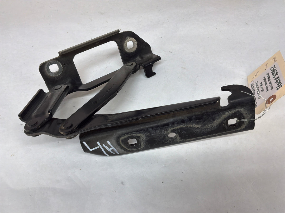 2015 Chevy Camaro SS 1LE RH & LH Hood Hinges OEM