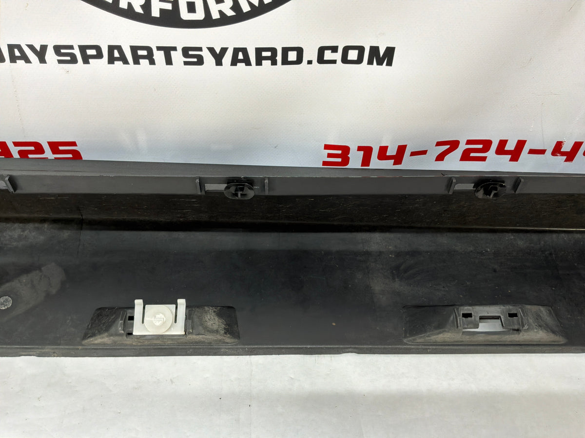 2017 Chevy SS Sedan LH Driver Rocker Molding Side Skirt Panel Trim Gray OEM