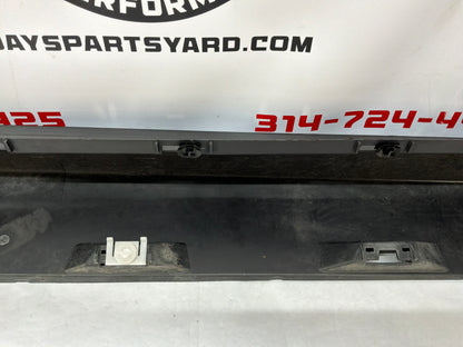 2017 Chevy SS Sedan LH Driver Rocker Molding Side Skirt Panel Trim Gray OEM