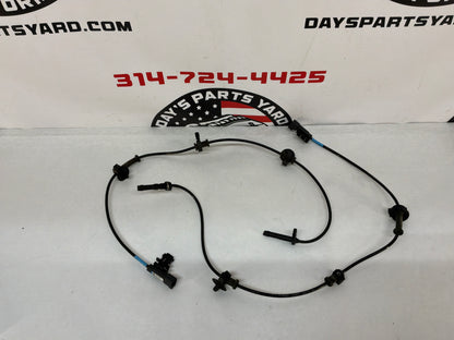 2016 Cadillac CTS-V RH & LH Rear ABS Speed Sensor Wire OEM