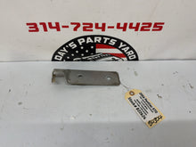 2006 Pontiac GTO LH Driver Fender Side Skirt Rocker Molding Support Bracket OEM