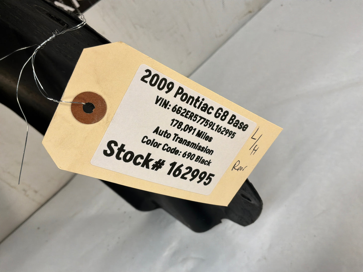 Lh rear wheel liner - Day's Parts Yard