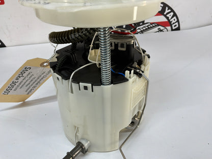 2017 Chevy SS Sedan Fuel Pump & Lever Sending Unit Assembly OEM