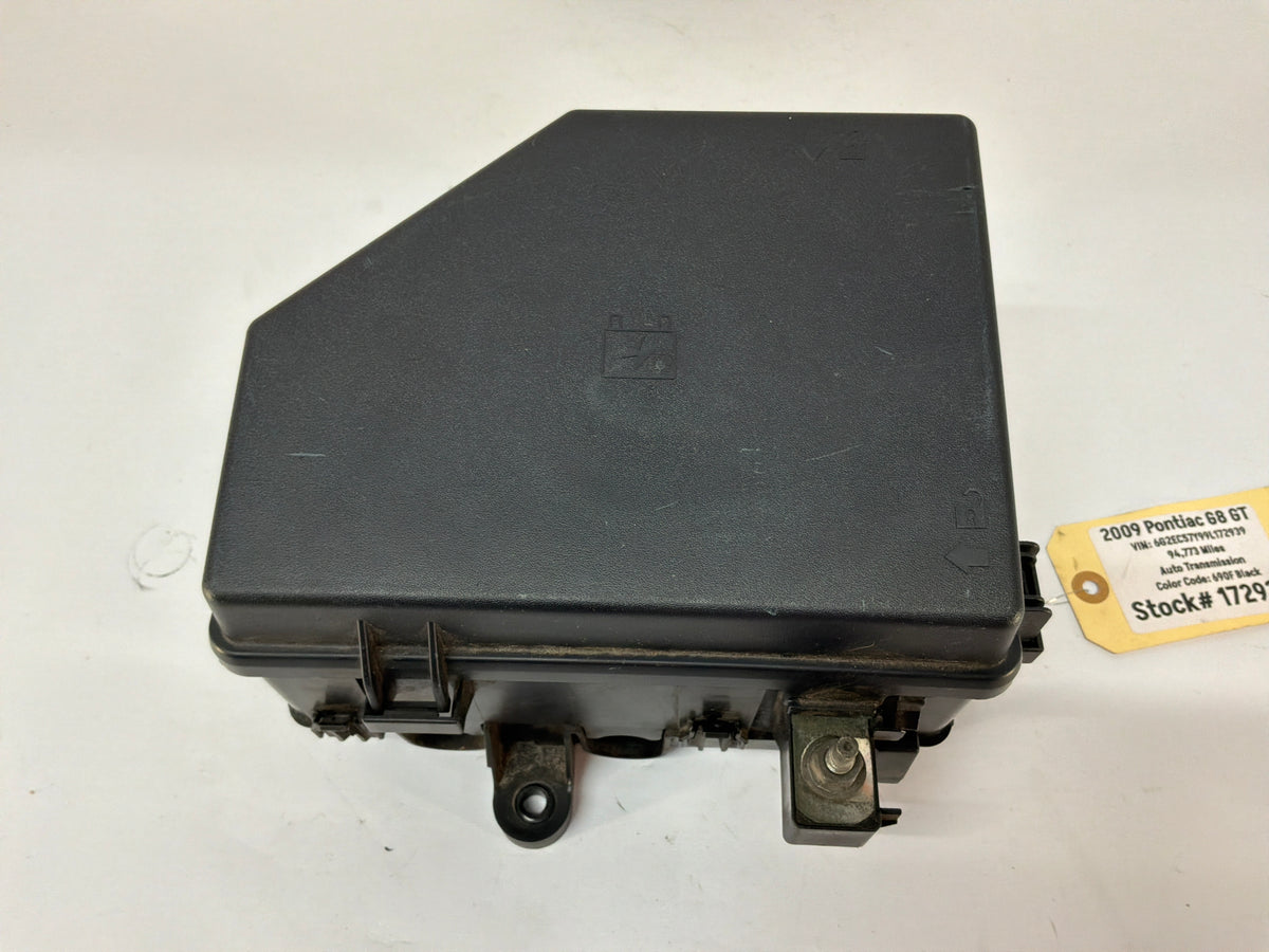 2009 Pontiac G8 GT Fuse Box w/ Lid Cover OEM - Day's Parts Yard