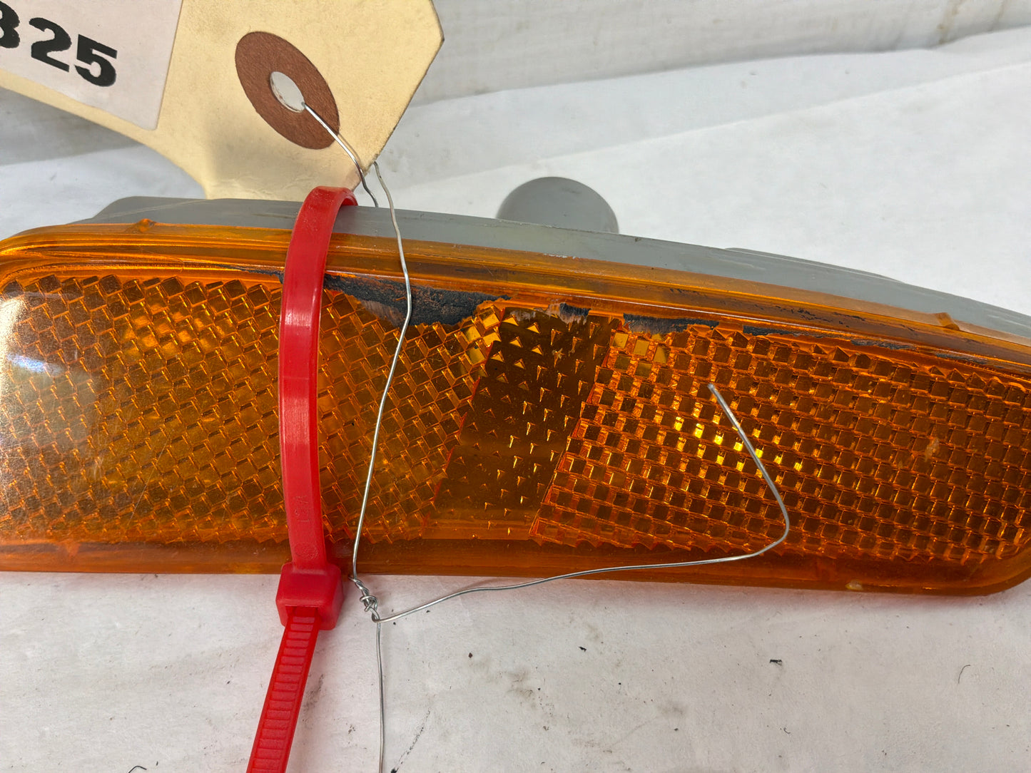 2016 Chevy Caprice PPV RH & LH Front Bumper Side Marker Lights Lamps OEM
