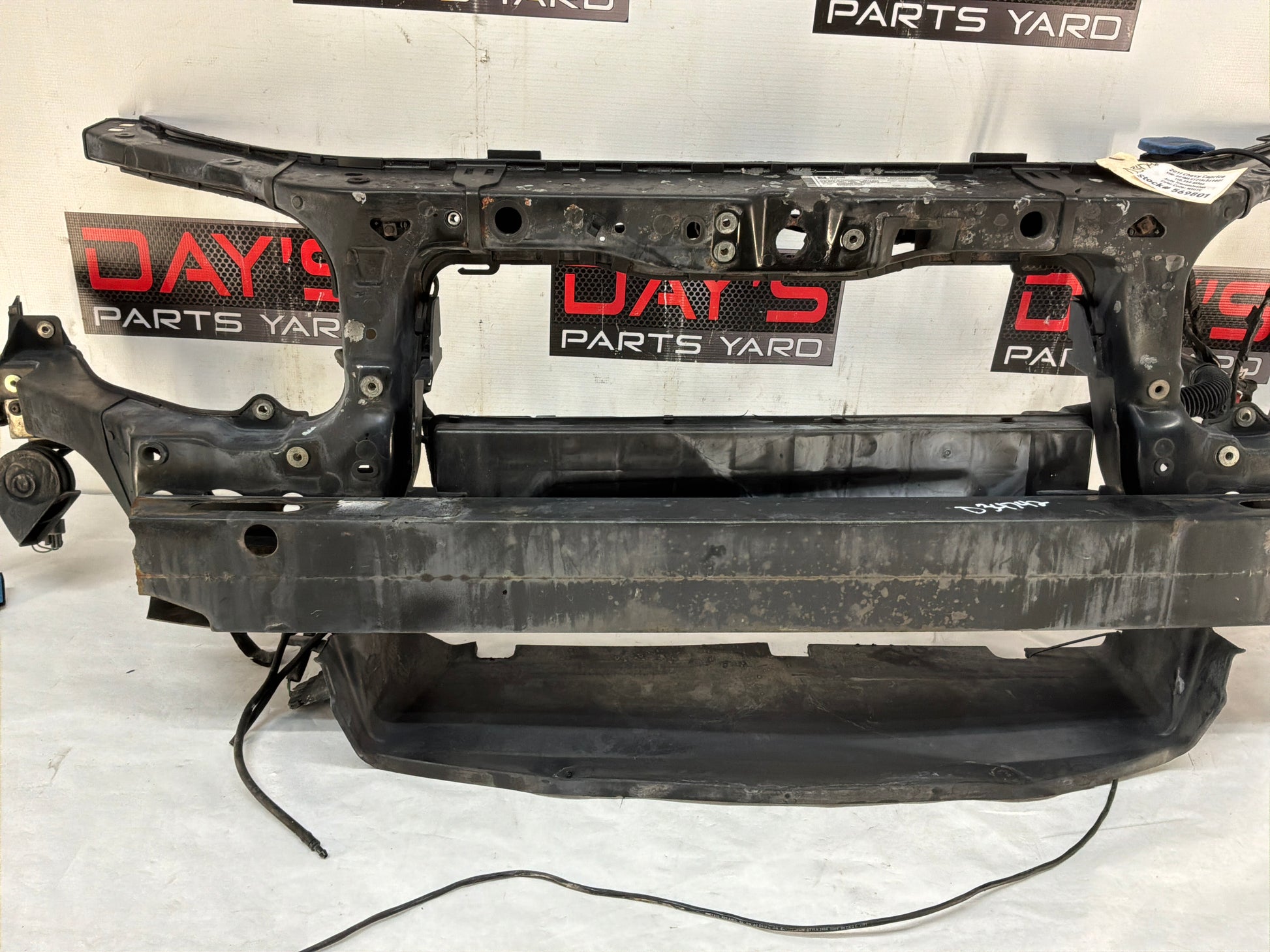 Radiator core support - Day's Parts Yard