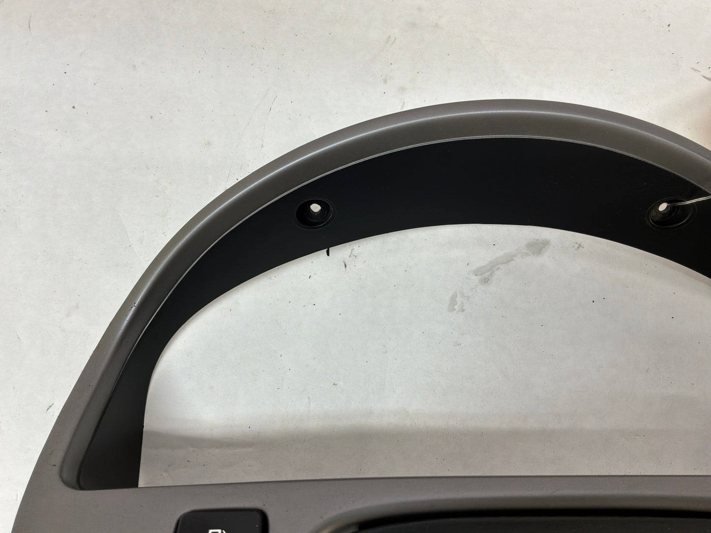 2004 Pontiac GTO Speedometer Gauge Cluster Bezel Trim Panel OEM
