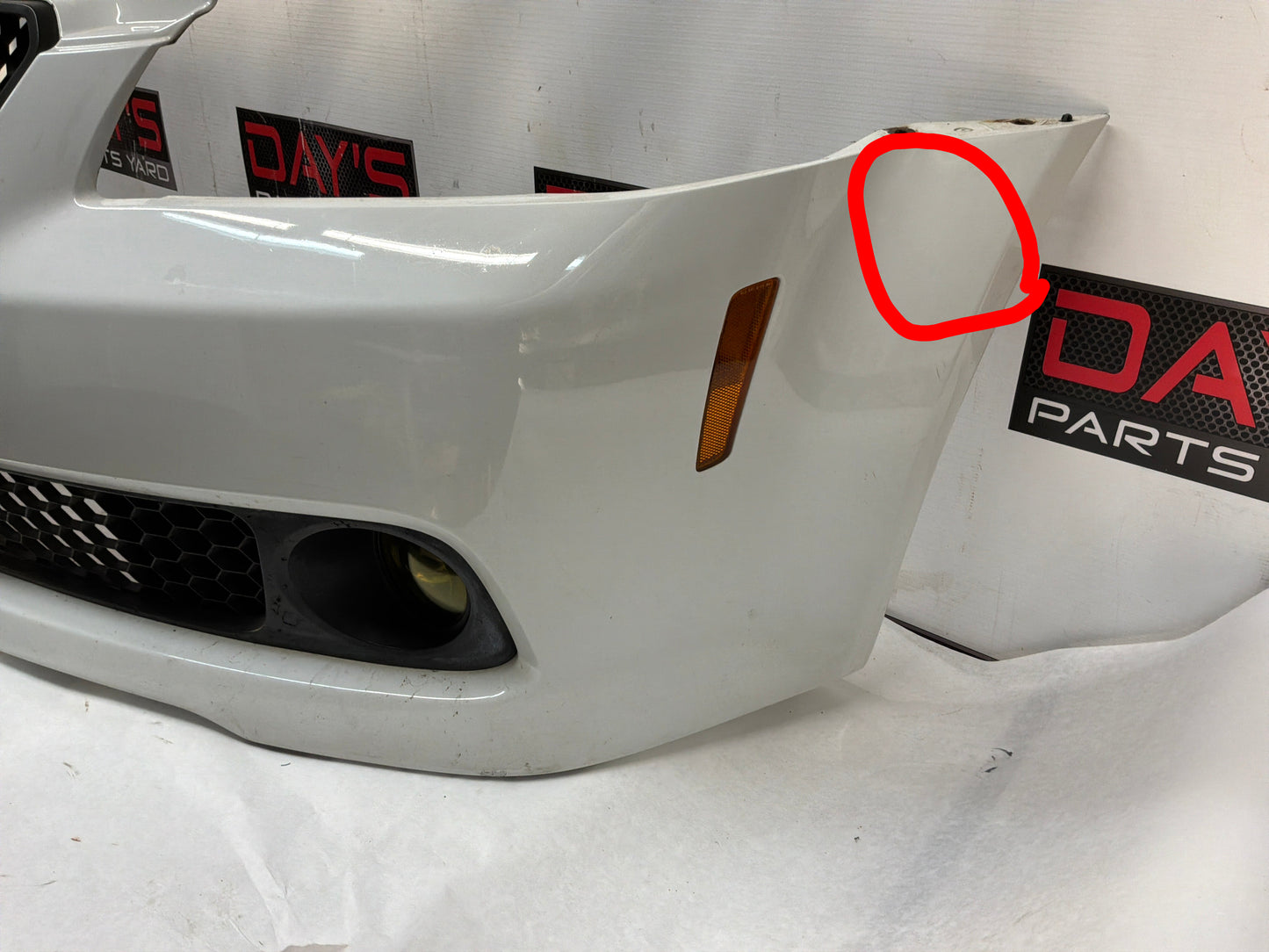 2008 Pontiac G8 GT Front Bumper Cover Fascia Assembly Grilles OEM
