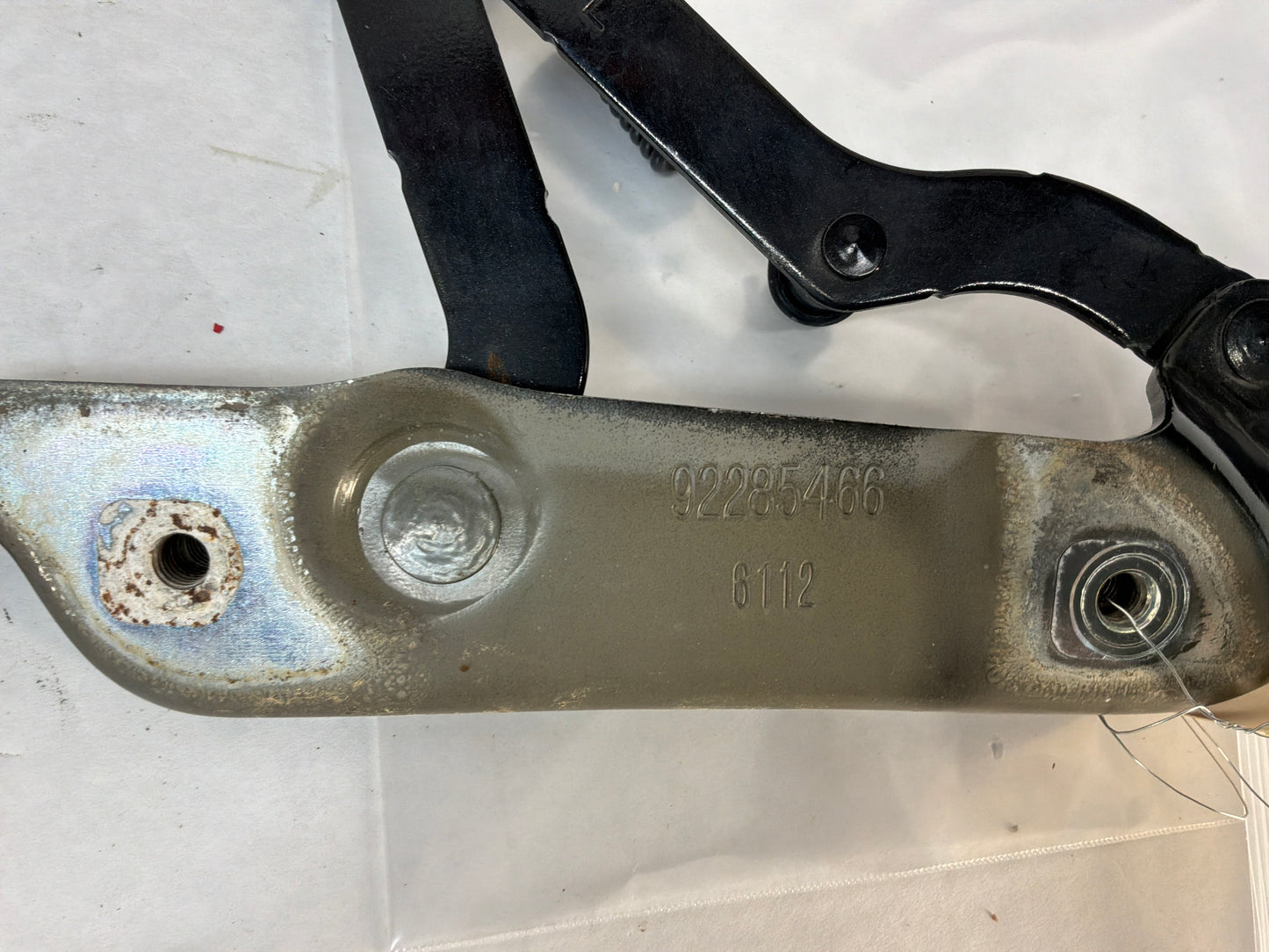 2017 Chevy SS Sedan RH & LH Trunk Deck Lid Hinges OEM