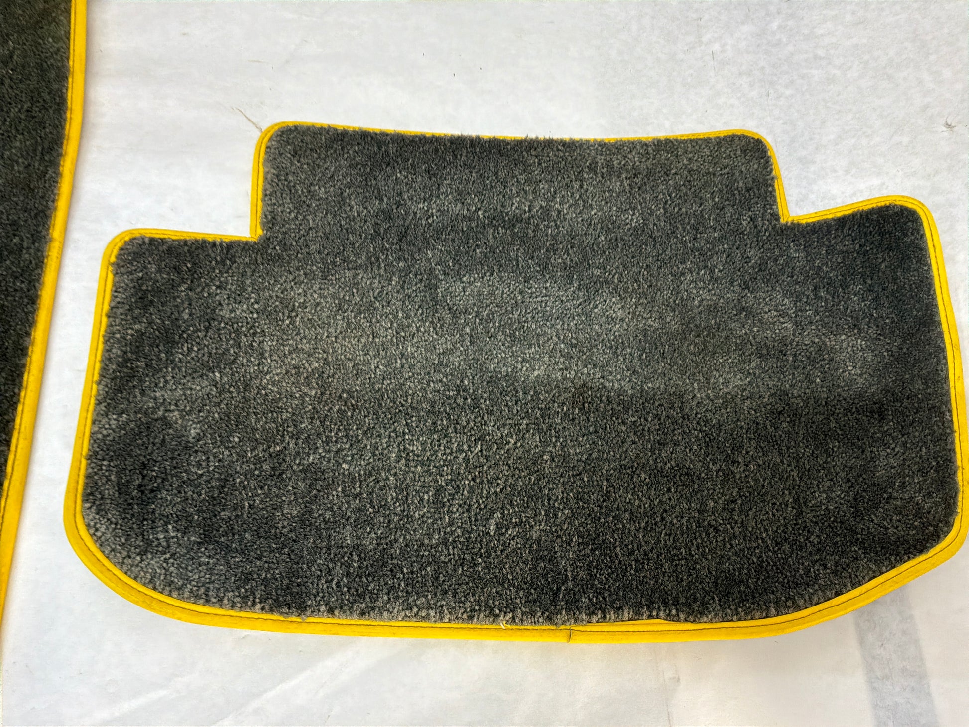 2010 Chevy Camaro SS Embordered Floor Mats Front and Rear - Day's Parts Yard