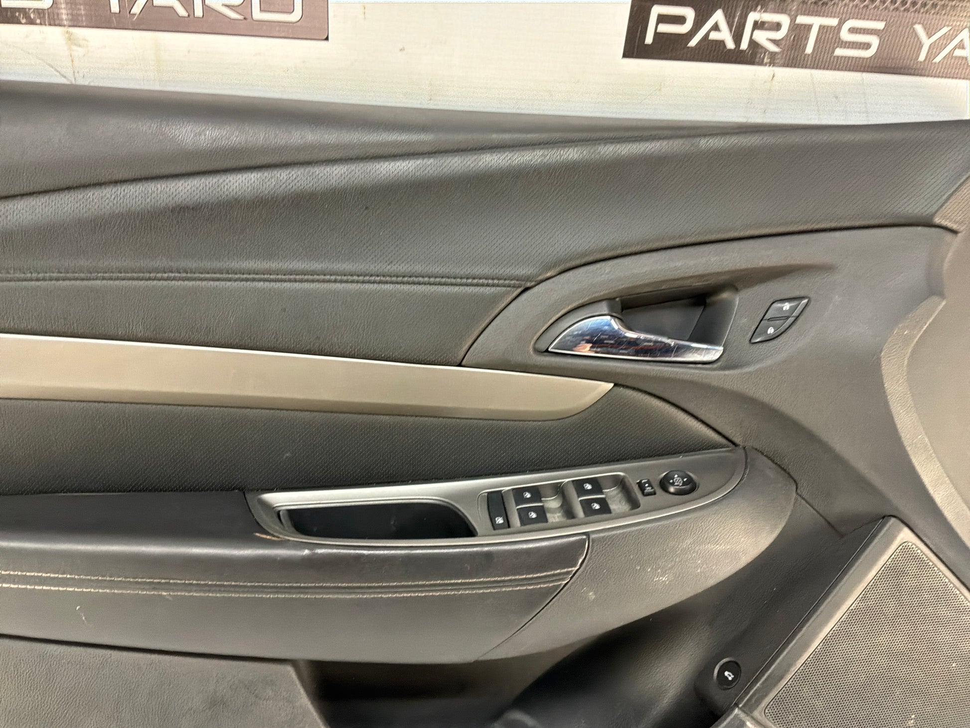 Lh front door panel - Day's Parts Yard