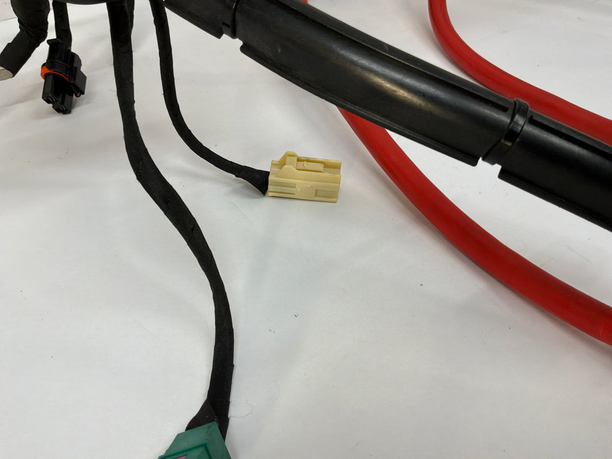 2014 Chevy SS Sedan Positive Battery Cable Wire Wiring OEM