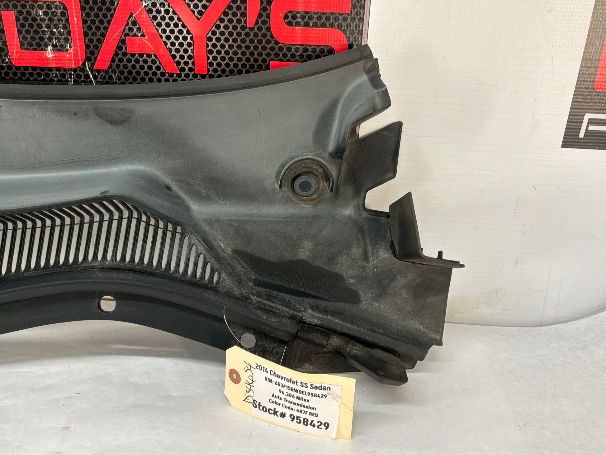 Cowl - Day's Parts Yard
